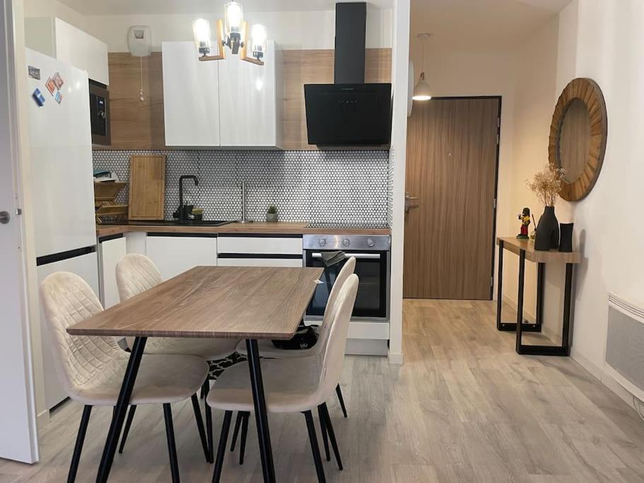 Appartement 24H Du Mans ルマン エクステリア 写真